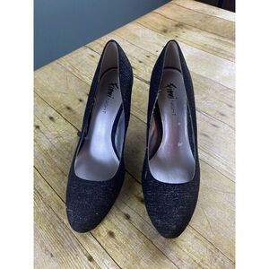 Fioni Night Sparkle Platform Pump 4" High Heel Women's Size 9